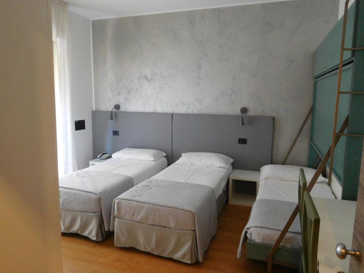 Hotel Emperador Lido di Jesolo Luaran gambar