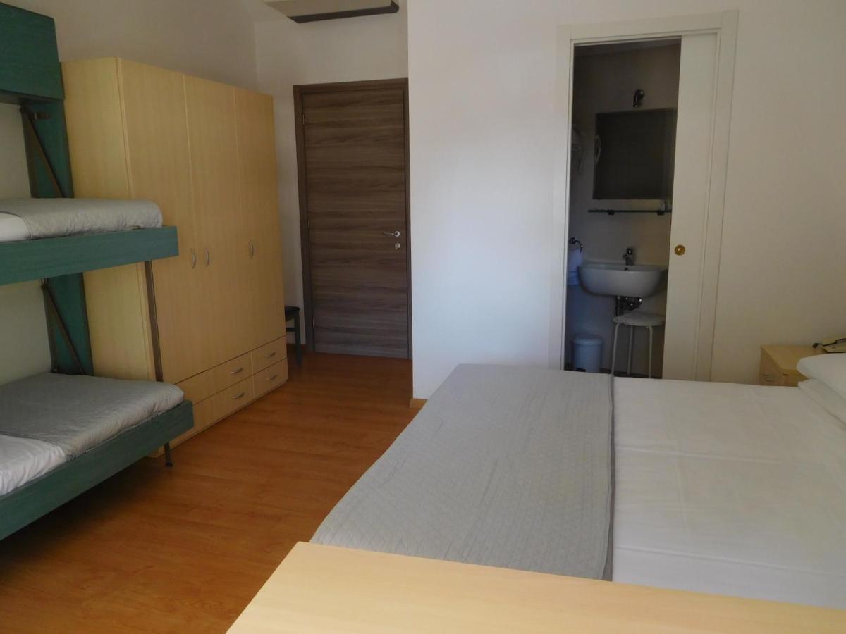 Hotel Emperador Lido di Jesolo Luaran gambar