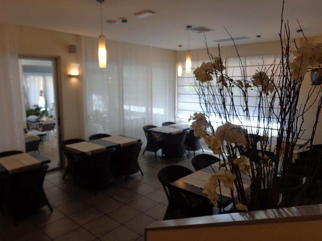Hotel Emperador Lido di Jesolo Luaran gambar